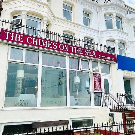 Bed and Breakfast The Chimes On The Sea Blackpool Exterior foto